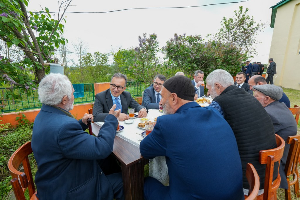 Dövlət Komitəsinin sədri Qusar rayonunda məscidlərin fəaliyyəti ilə tanış olub - Image 7