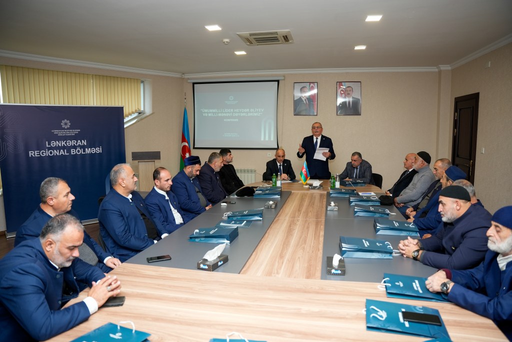 Astarada “Ümummilli Lider Heydər Əliyev və milli-mənəvi dəyərlərimiz” mövzusunda konfrans keçirilib - Image 2