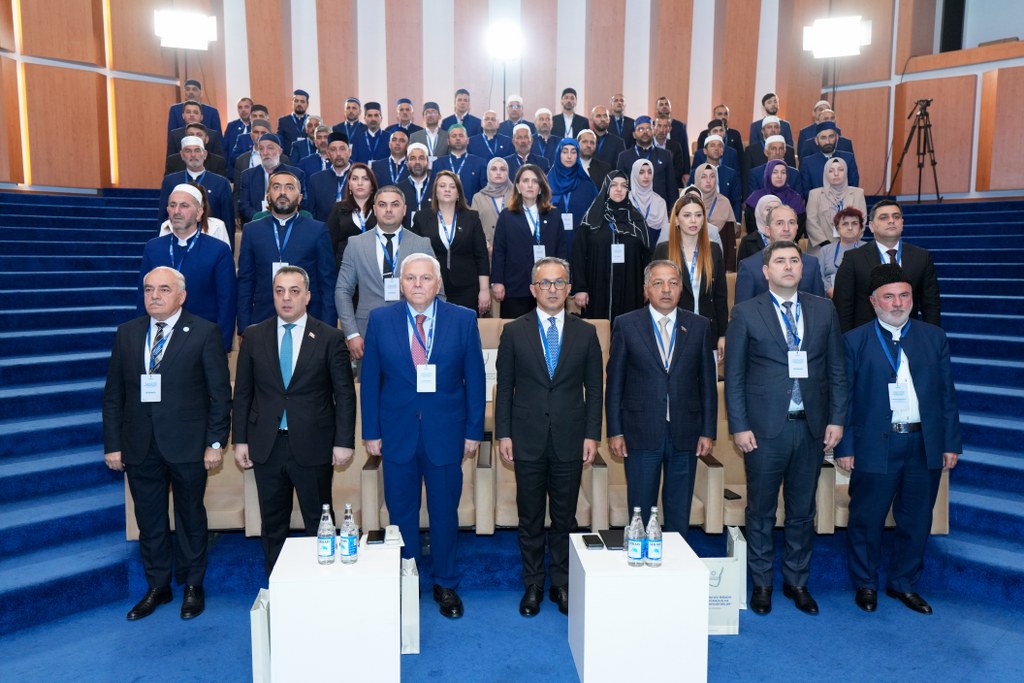 Şəkidə “Heydər Əliyev irsində Azərbaycançılıq və milli-mənəvi dəyərlər” mövzusunda regional konfrans keçirilir - Image 3