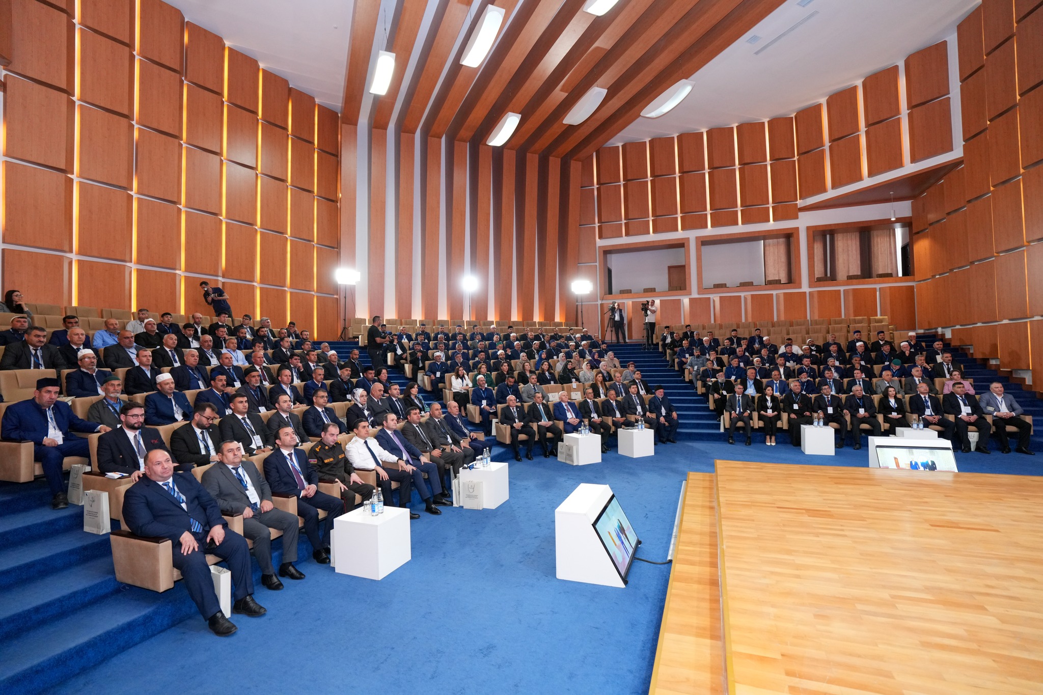 Şəkidə “Heydər Əliyev irsində Azərbaycançılıq və milli-mənəvi dəyərlər” mövzusunda regional konfrans keçirilir - Image 18